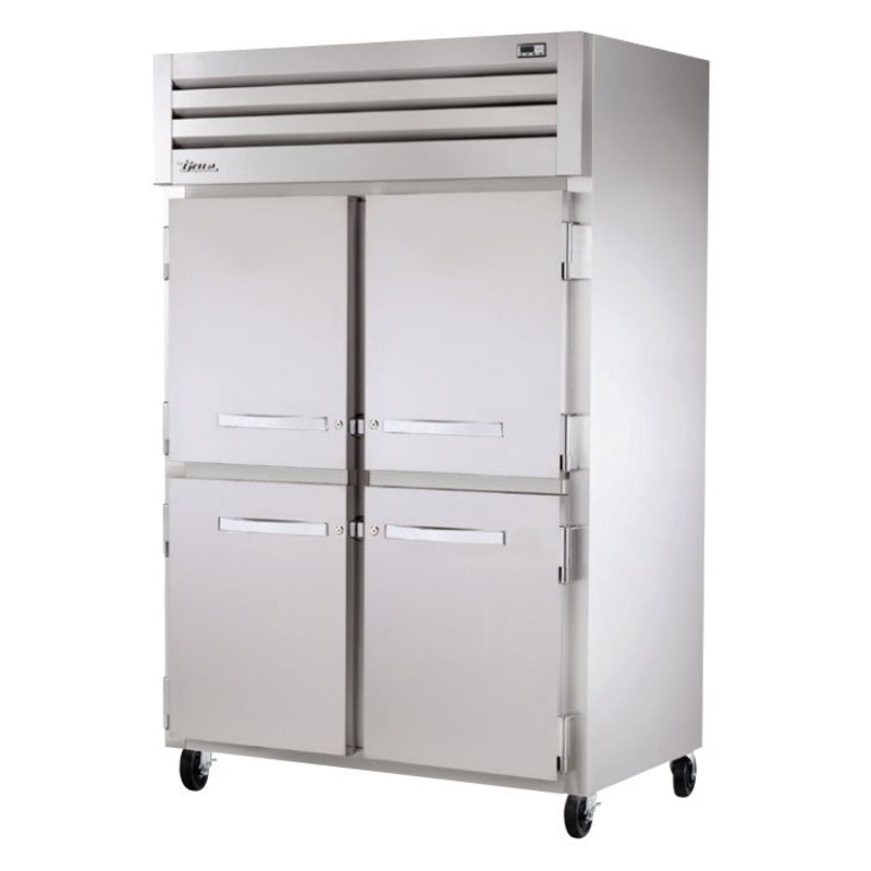 True STA2H-4HS 52" Reach-In Solid Swing Door Heated Cabinet - 3000W