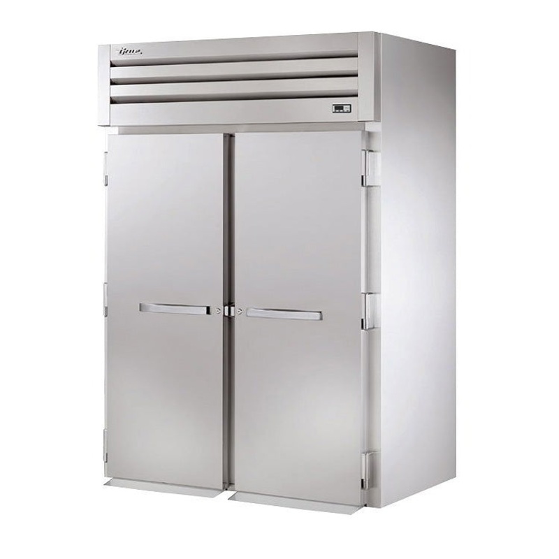 True STA2HRI-2S 68" Two-Section Roll-In Solid Swing Door Heated Cabinet - 4000W