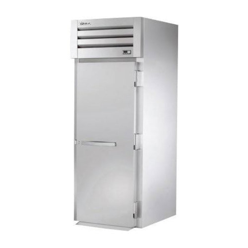 True STR1HRI-1S 35" x 83" Roll-In Solid Swing Door Heating and Holding Cabinet - 2000W