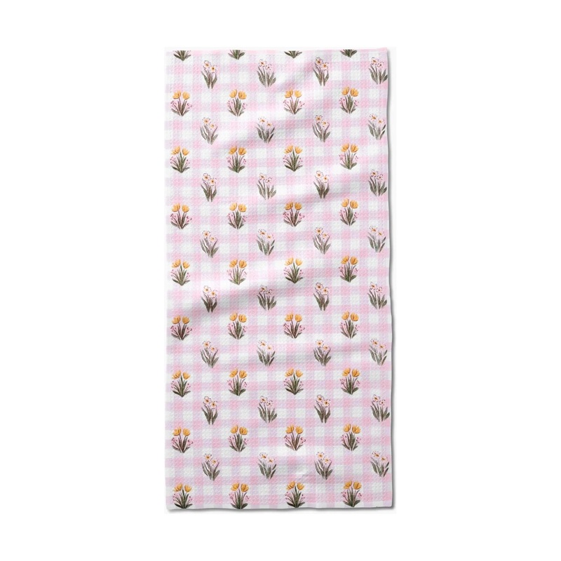 Picnic Plaid Pink Geometry Bar Towel