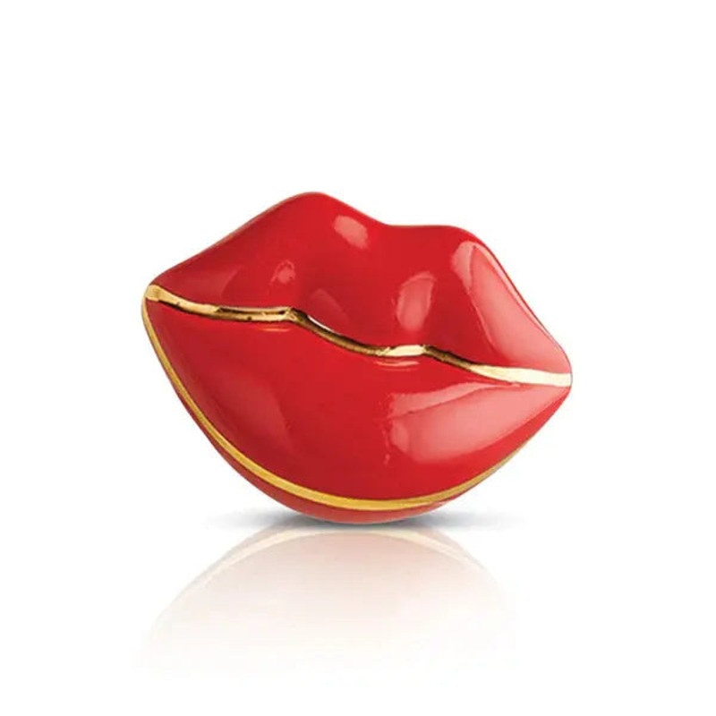 Nora Fleming Mini Smooches DT