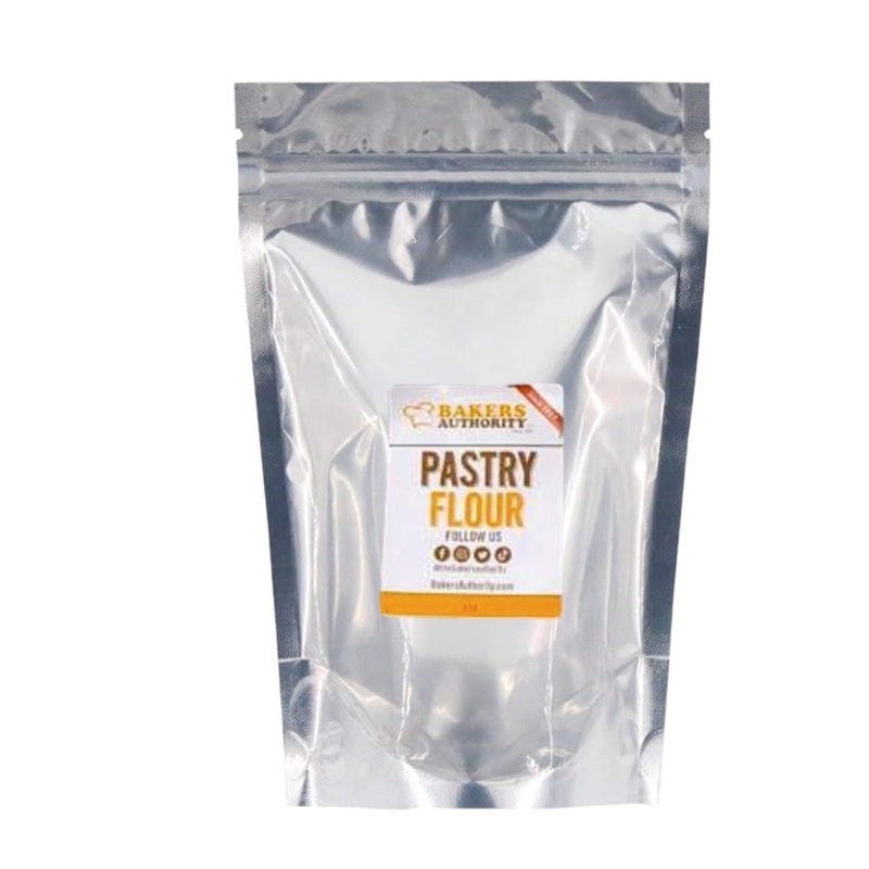 White Spray Cake & Pastry Flour 5LB
