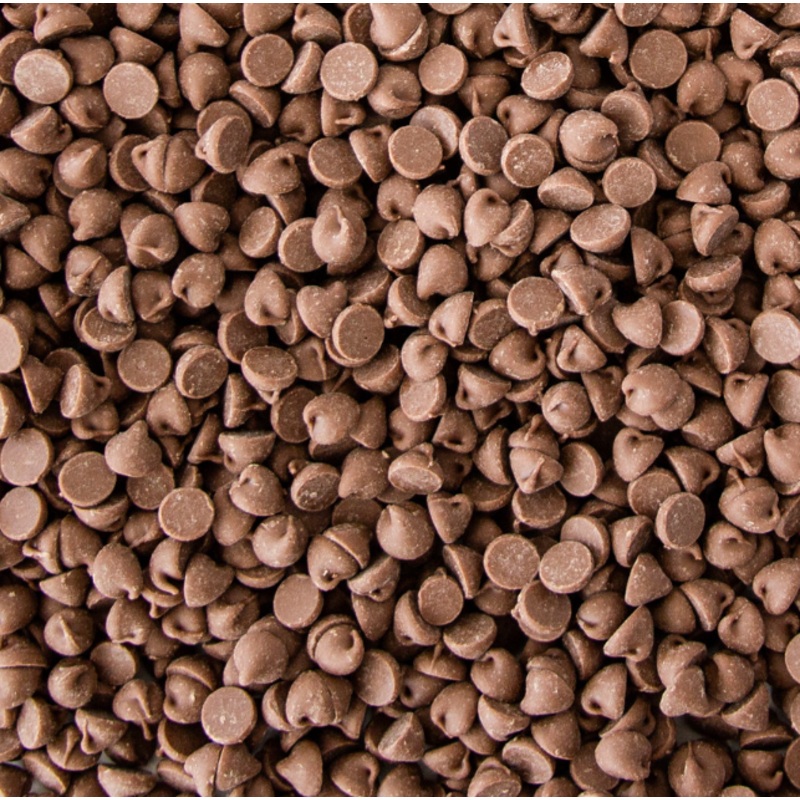 Callebaut Terra Mist 4000 Count Milk Chocolate Drops - 50 Lb. Case Best By Date is 08/14/2024