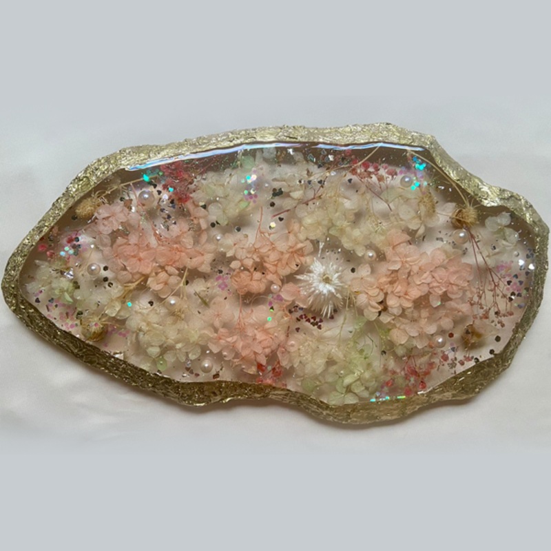 Handmade Resin Art Crusty Edge Flower Embedded Dish