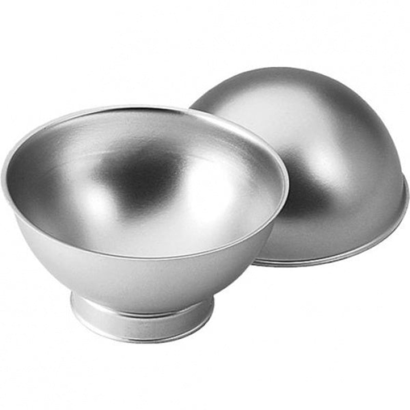 Wilton 3D Sports Ball Pan Set