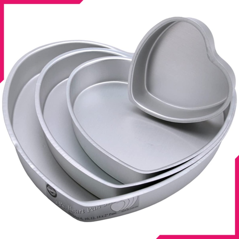 Wilton Decorator Preferred Heart Pan Set - 4pcs