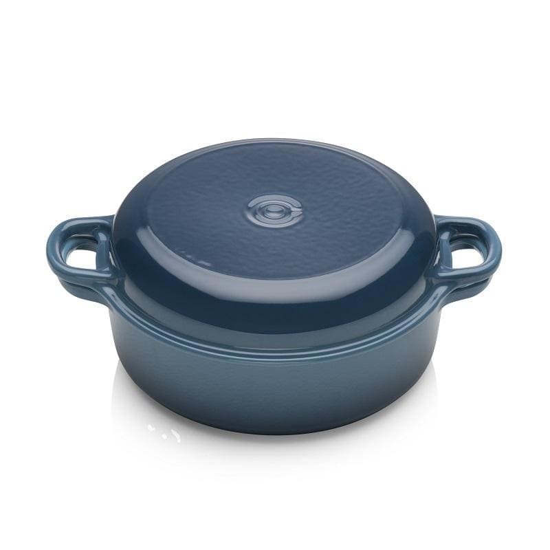 Le Creuset Signature Cast Iron Shallow Casserole with Reversible Baking Lid 26cm Marine