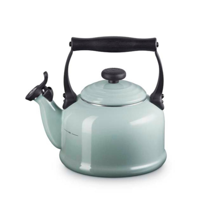 Le Creuset Traditional Kettle with Fixed Whistle 2.1L