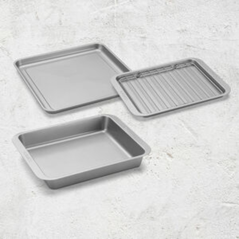 Cuisinart non-stick Bakeware Set for Toaster Oven: 3-pc (11.2" x 8.6" Baking Dish, 11.2" x 10.7" Baking Pan & 11.2" x 8.6" Broiler Pan with Rack), heavy gauge steel construction | AMB-TOB3PKC